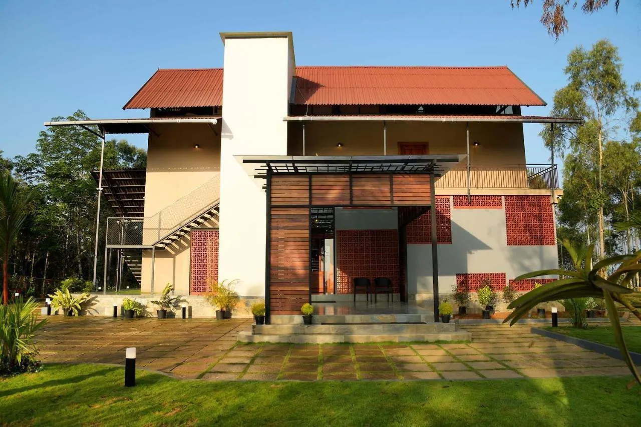 Stayvista At Novera 3Bhk With Breakfast Near Banasura Dam Tariyod 0*,  Indien