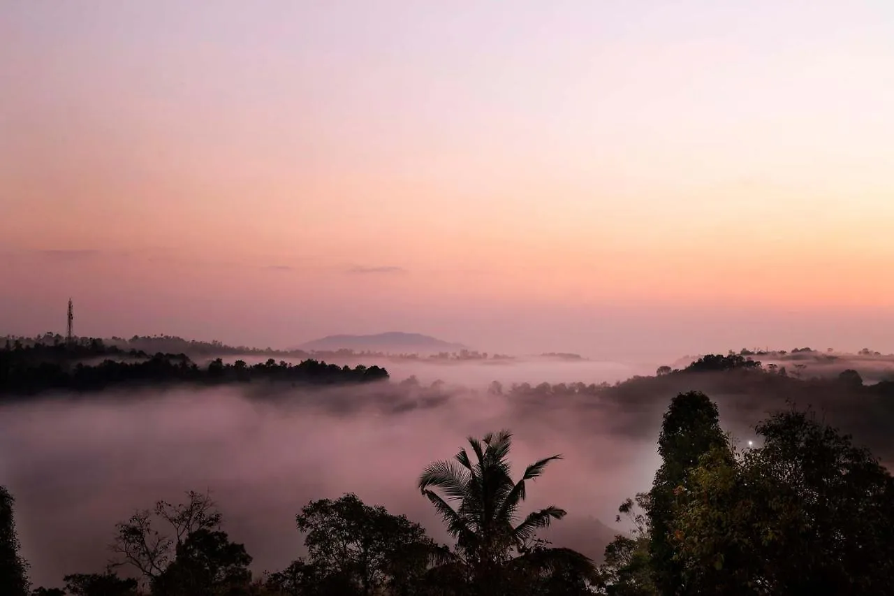 Villa Stayvista At Novera 3Bhk With Breakfast Near Banasura Dam Tariyod